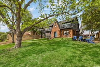 110 Henderson St, San Antonio, TX 78209