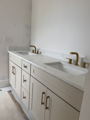 5205 Fairhaven Ct, Thompsons Station, TN 37179