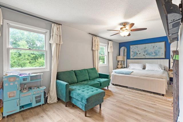 5700 W WILHITE RD, Columbia, MO 65202