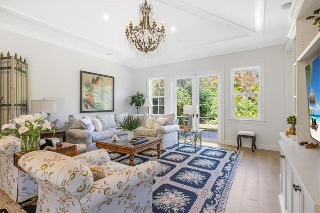 70 White Orchid Way N, Vero Beach, FL 32963