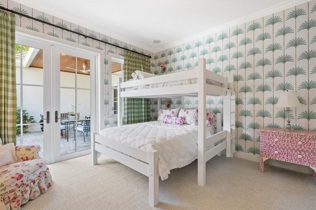 70 White Orchid Way N, Vero Beach, FL 32963