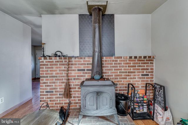 46 LUPUS LN, Sewell, NJ 08080