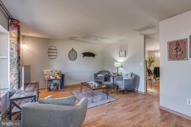 46 LUPUS LN, Sewell, NJ 08080