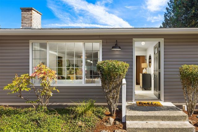 20004 142nd Avenue SE, Kent, WA 98042