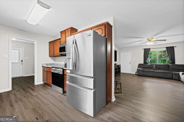 109 Pinedale Circle, Griffin, GA 30224