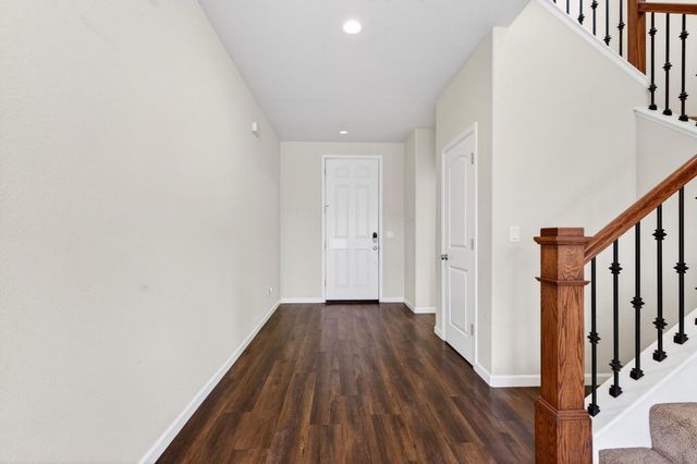 301 Slate Avenue, Hollister, CA 95023