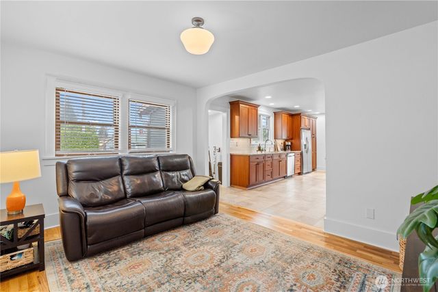 3305 N 8th Street, Tacoma, WA 98406