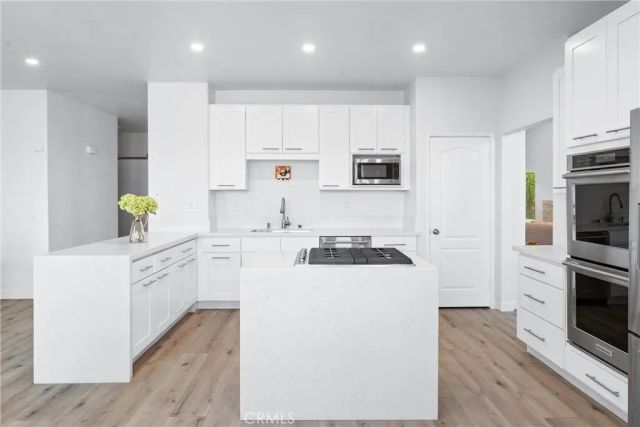 27088 Ironwood Drive 1, Laguna Hills, CA 92653