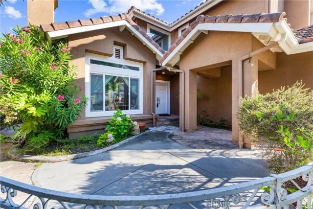 27088 Ironwood Drive 1, Laguna Hills, CA 92653