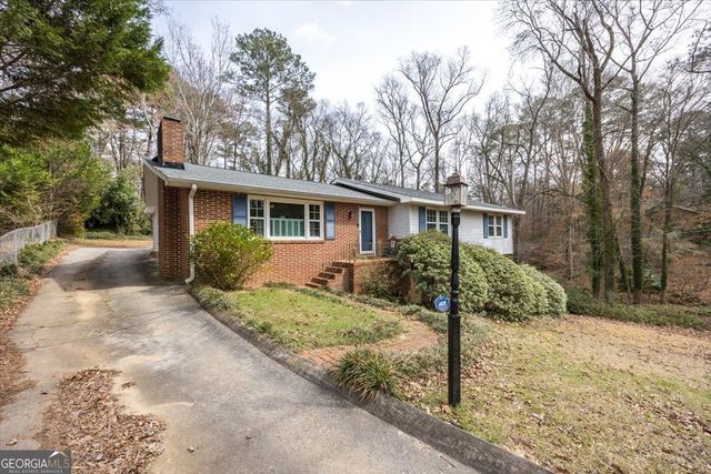 3015 Clairmont Avenue, Macon, GA 31204