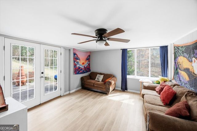 3015 Clairmont Avenue, Macon, GA 31204