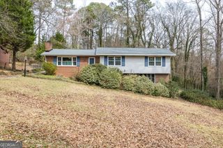 3015 Clairmont Avenue, Macon, GA 31204