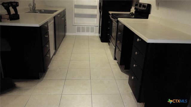 1902 Sherman Drive, Killeen, TX 76543