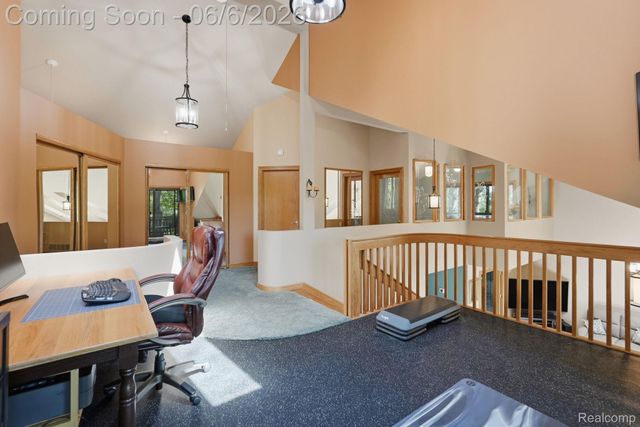 356 Avanti Lane, Highland Charter Township, MI 48357
