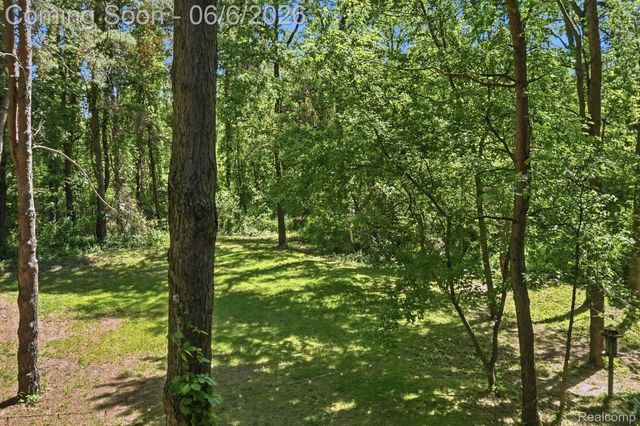 356 Avanti Lane, Highland Charter Township, MI 48357