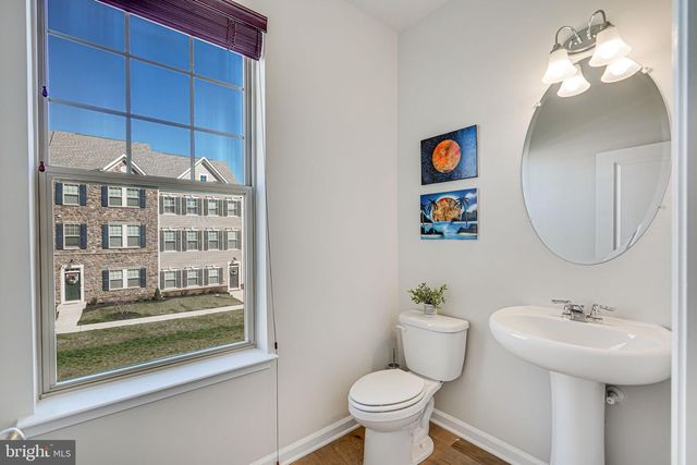 9536 BARNES LOOP, Manassas, VA 20110