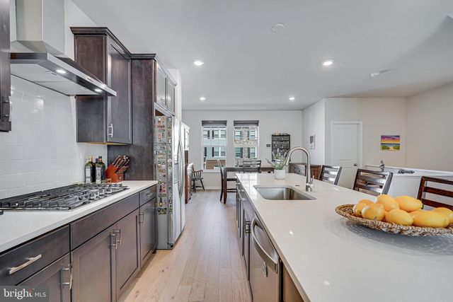 9536 BARNES LOOP, Manassas, VA 20110