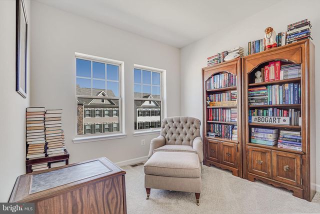 9536 BARNES LOOP, Manassas, VA 20110