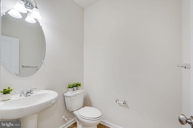 9536 BARNES LOOP, Manassas, VA 20110