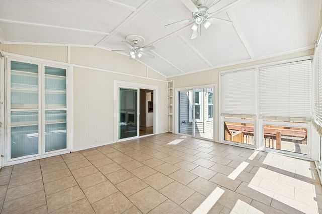 5708 Briarwick Ct, Hermitage, TN 37076