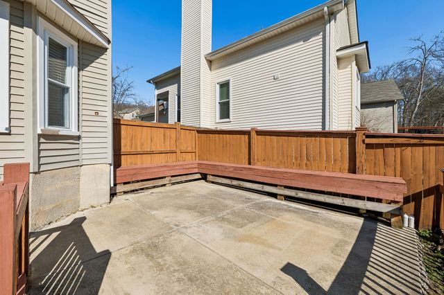 5708 Briarwick Ct, Hermitage, TN 37076