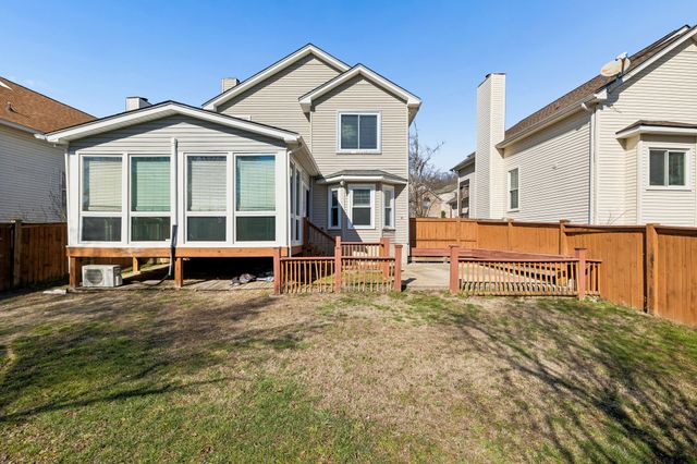 5708 Briarwick Ct, Hermitage, TN 37076