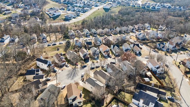 5708 Briarwick Ct, Hermitage, TN 37076