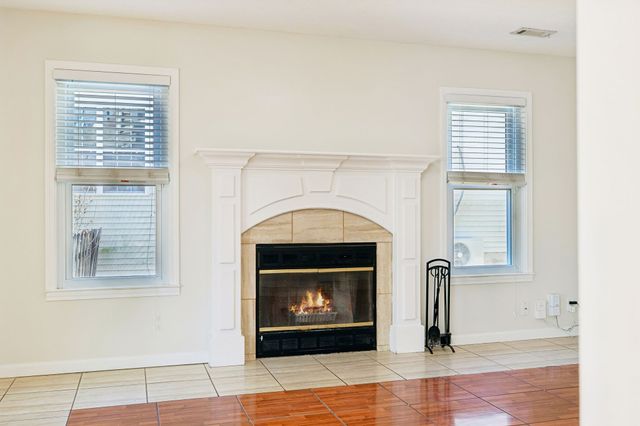 5708 Briarwick Ct, Hermitage, TN 37076