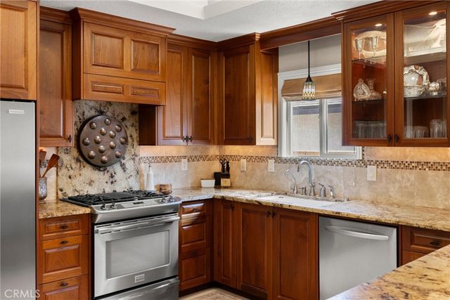 7200 Mesada St, Rancho Cucamonga, CA 91701