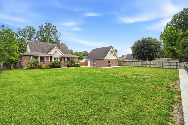 1539 Cedar Avenue, Moncks Corner, SC 29461