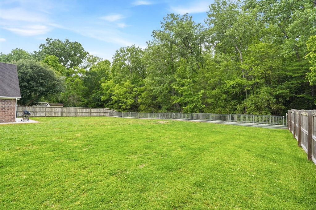 Image 30 of property listing at 1539 Cedar Avenue, Moncks Corner, SC 29461