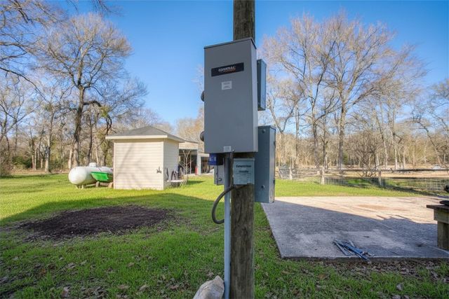 17406 County Road 4821, Normangee, TX 77871