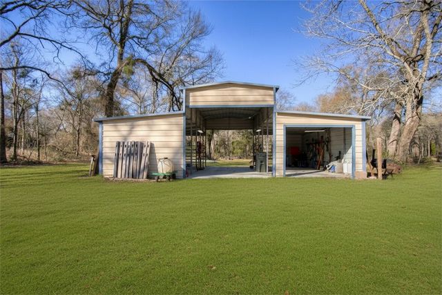 17406 County Road 4821, Normangee, TX 77871