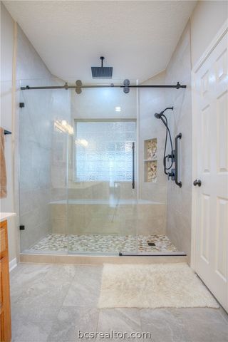 17406 County Road 4821, Normangee, TX 77871