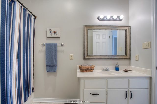 17406 County Road 4821, Normangee, TX 77871