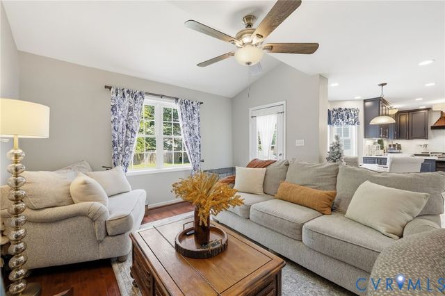 10019 Crystal Lake Ave, Henrico, VA 23059