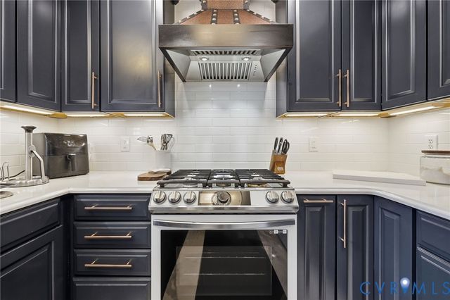 10019 Crystal Lake Ave, Henrico, VA 23059