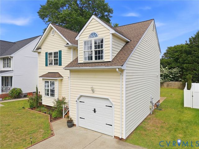 10019 Crystal Lake Ave, Henrico, VA 23059