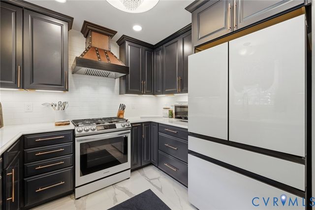 10019 Crystal Lake Ave, Henrico, VA 23059