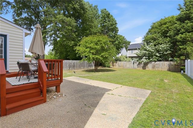 10019 Crystal Lake Ave, Henrico, VA 23059