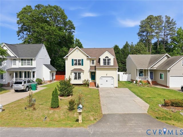 10019 Crystal Lake Ave, Henrico, VA 23059