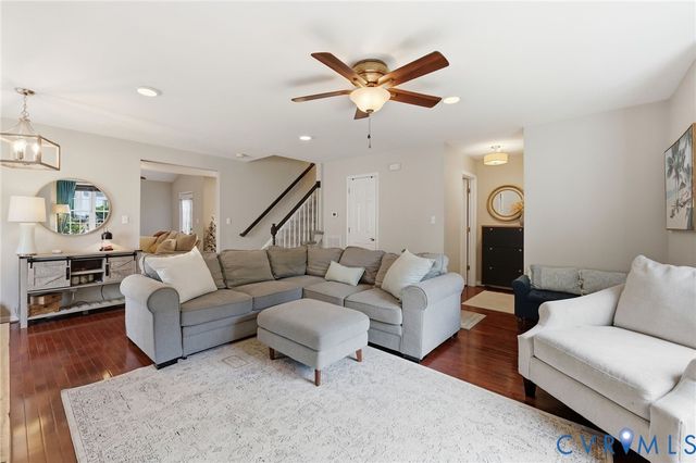10019 Crystal Lake Ave, Henrico, VA 23059