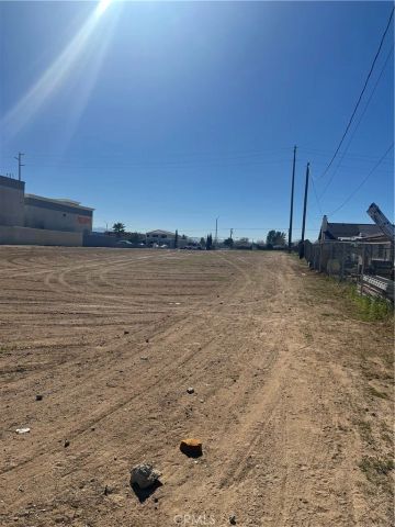 0 Bear Valley, Victorville, CA 92395