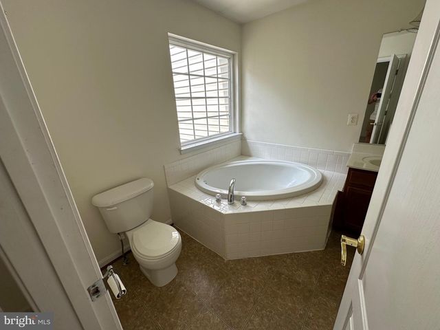 115 SWEARINGEN WAY, Shepherdstown, WV 25443