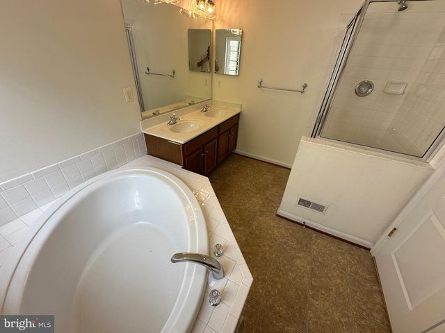 115 SWEARINGEN WAY, Shepherdstown, WV 25443