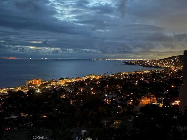 2147 Crestview, Laguna Beach, CA 92651