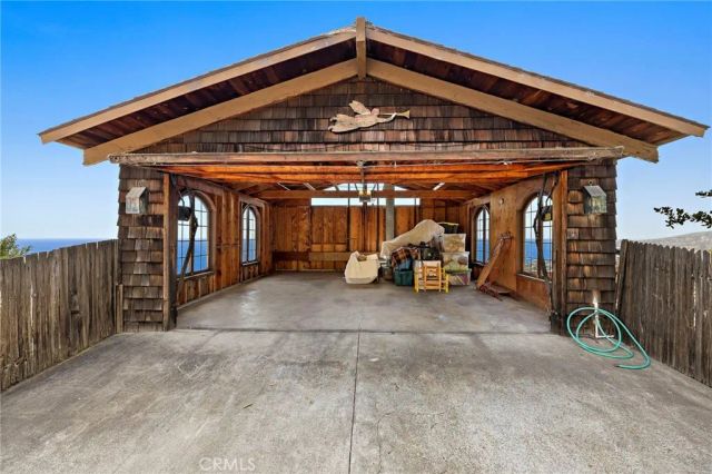 2147 Crestview, Laguna Beach, CA 92651