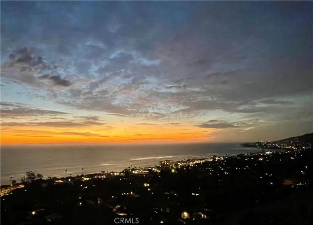 2147 Crestview, Laguna Beach, CA 92651