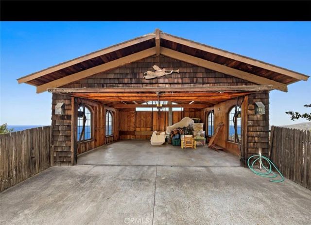 2147 Crestview, Laguna Beach, CA 92651