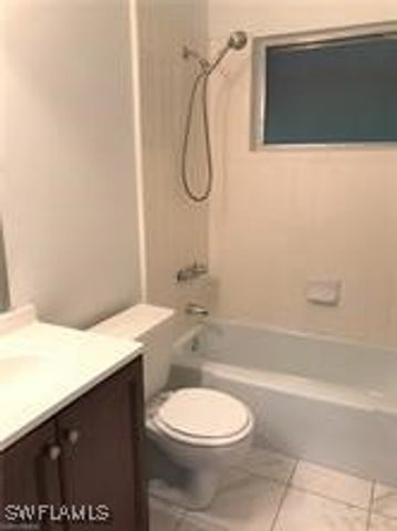 125 Crown DR, Naples, FL 34110